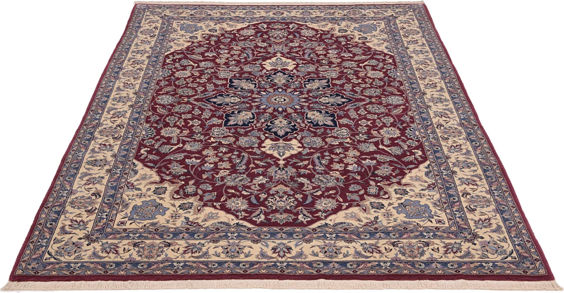 Alternative view of Isfahan Chinese Rug 194 × 278 cm in Wool, hand-knotted