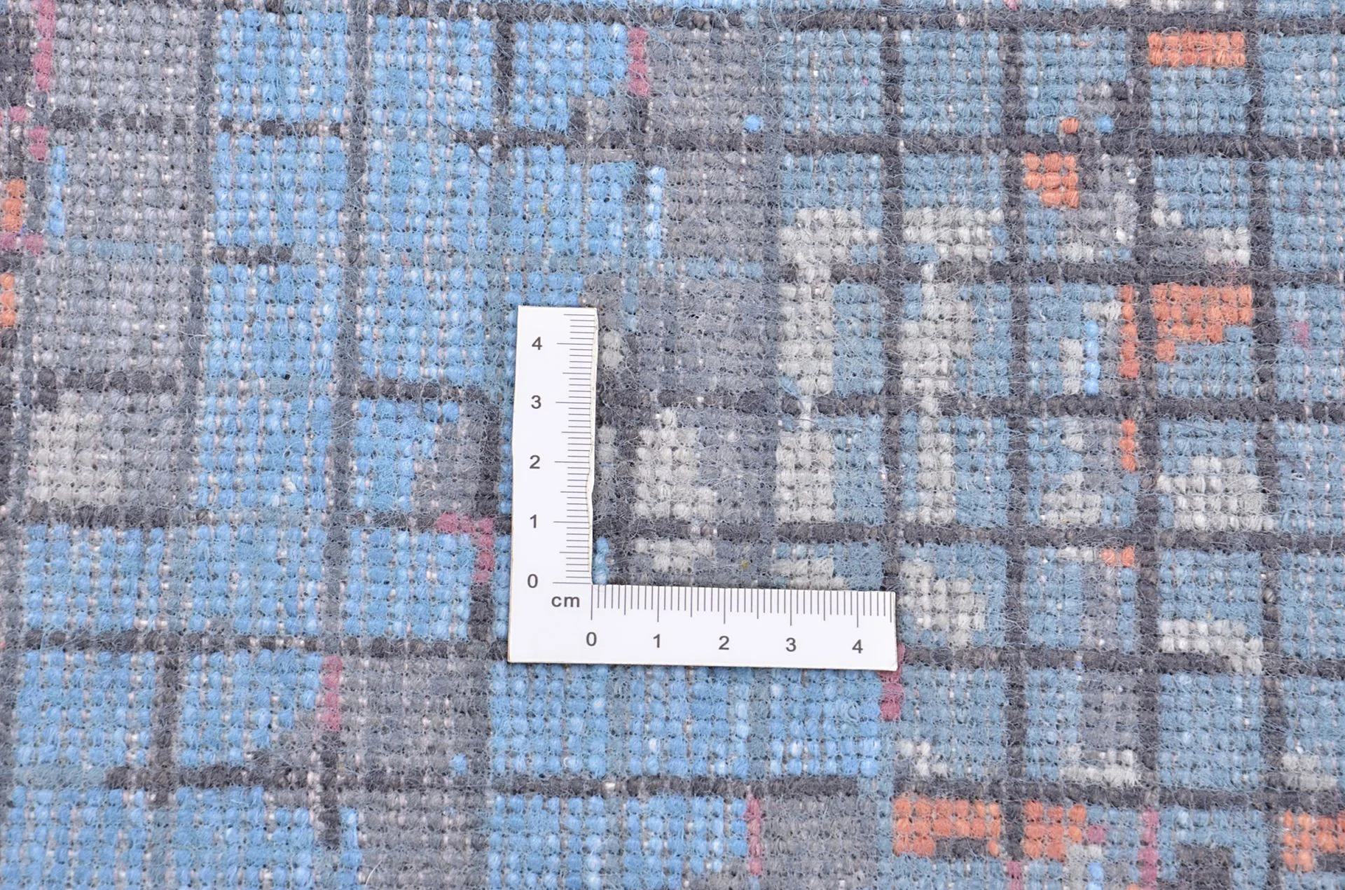 Hand-Knotted Indian Rug, 199 × 304 cm, Wool - Image 4