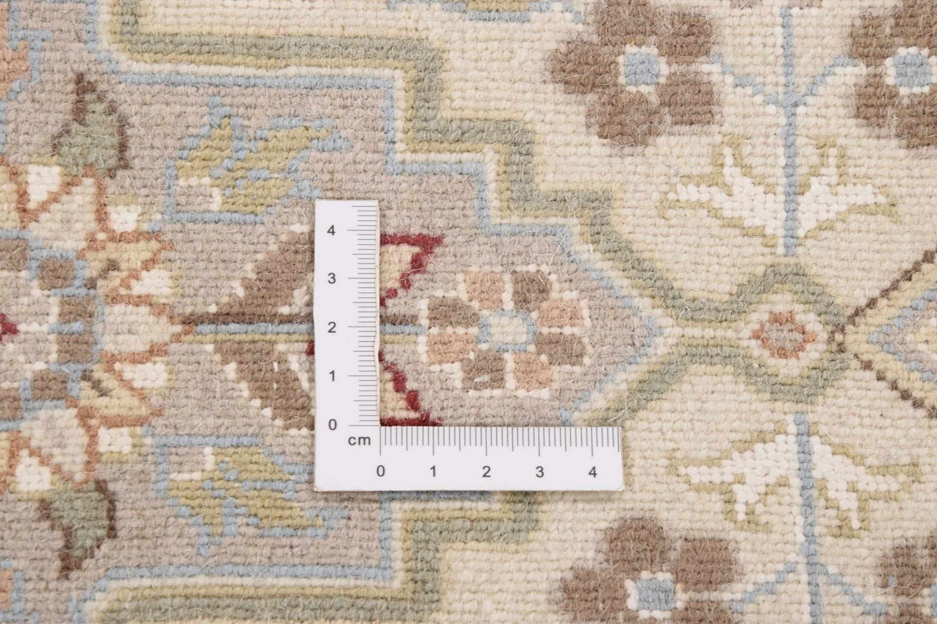 Hand-Knotted Tabriz Indian Rug, 243 × 302 cm - Image 3