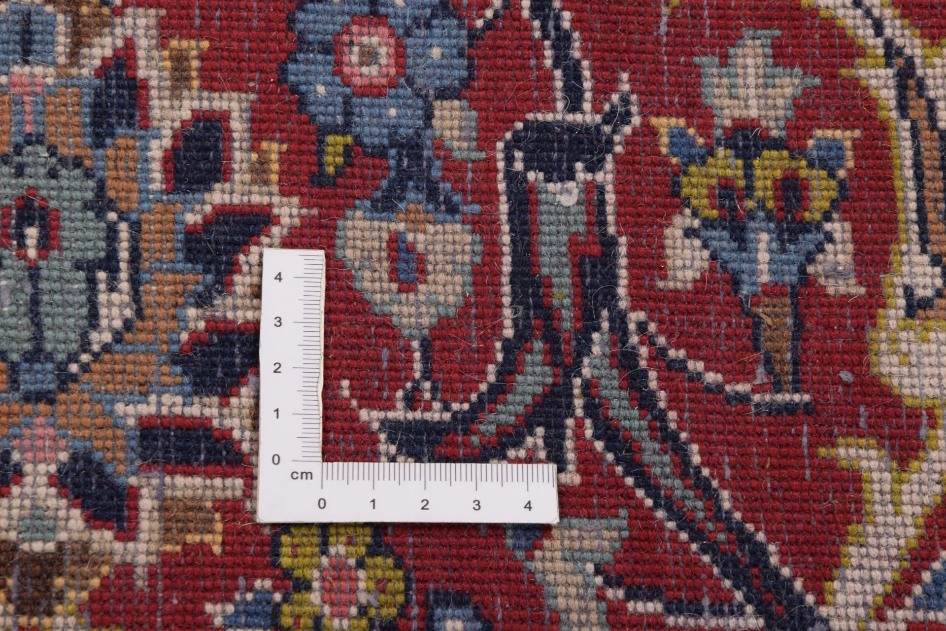 Hand-Knotted Kashan Persian Rug, 226 × 274 cm, Wool - Image 5