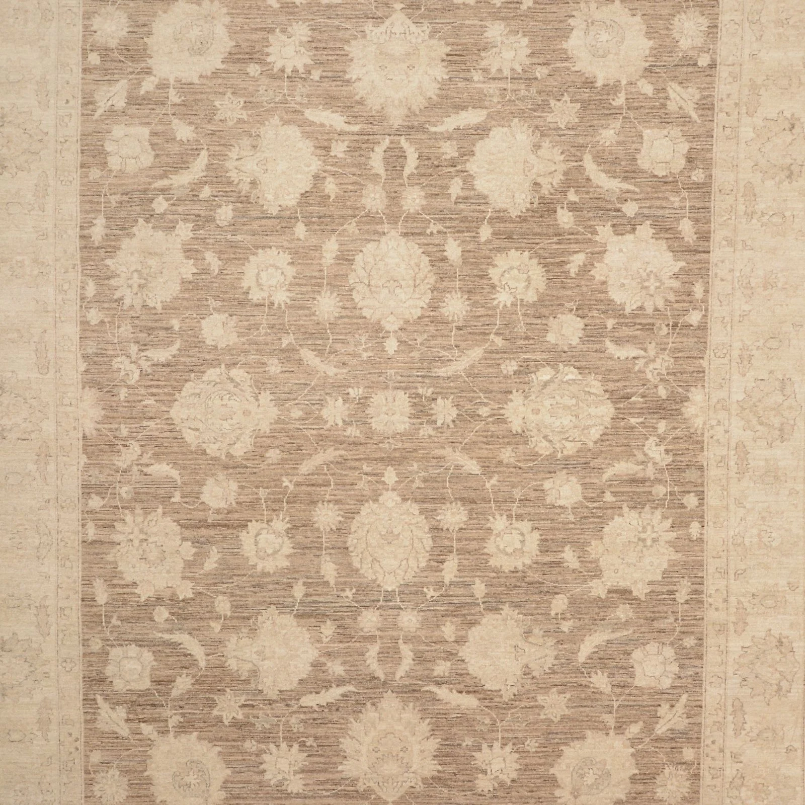 Alternative view of Wool Ziegler Pakistani Rug 270 × 358 cm, hand-knotted