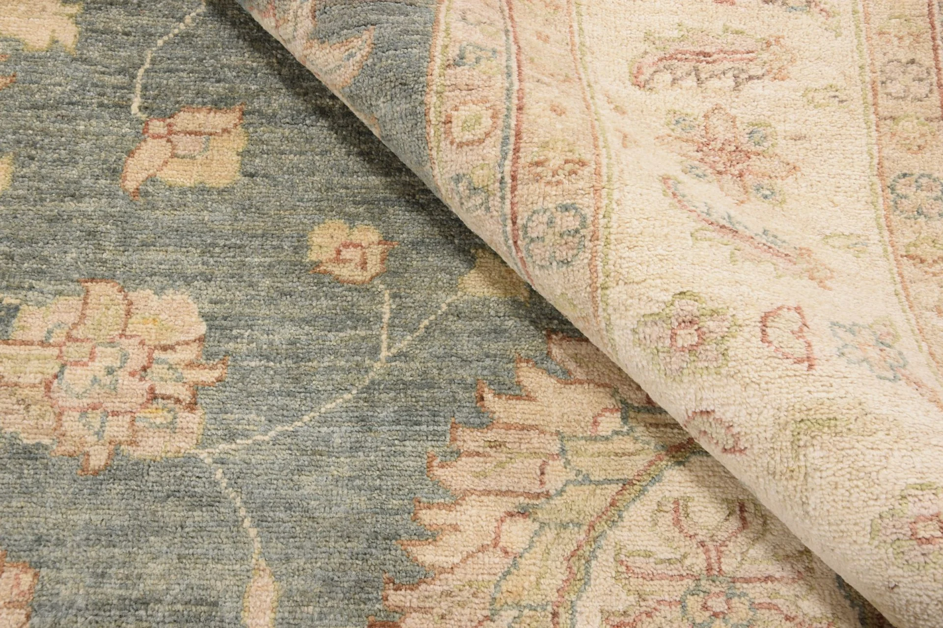 Wool Ziegler Pakistani Rug 246 × 295 cm, hand-knotted - Image 6