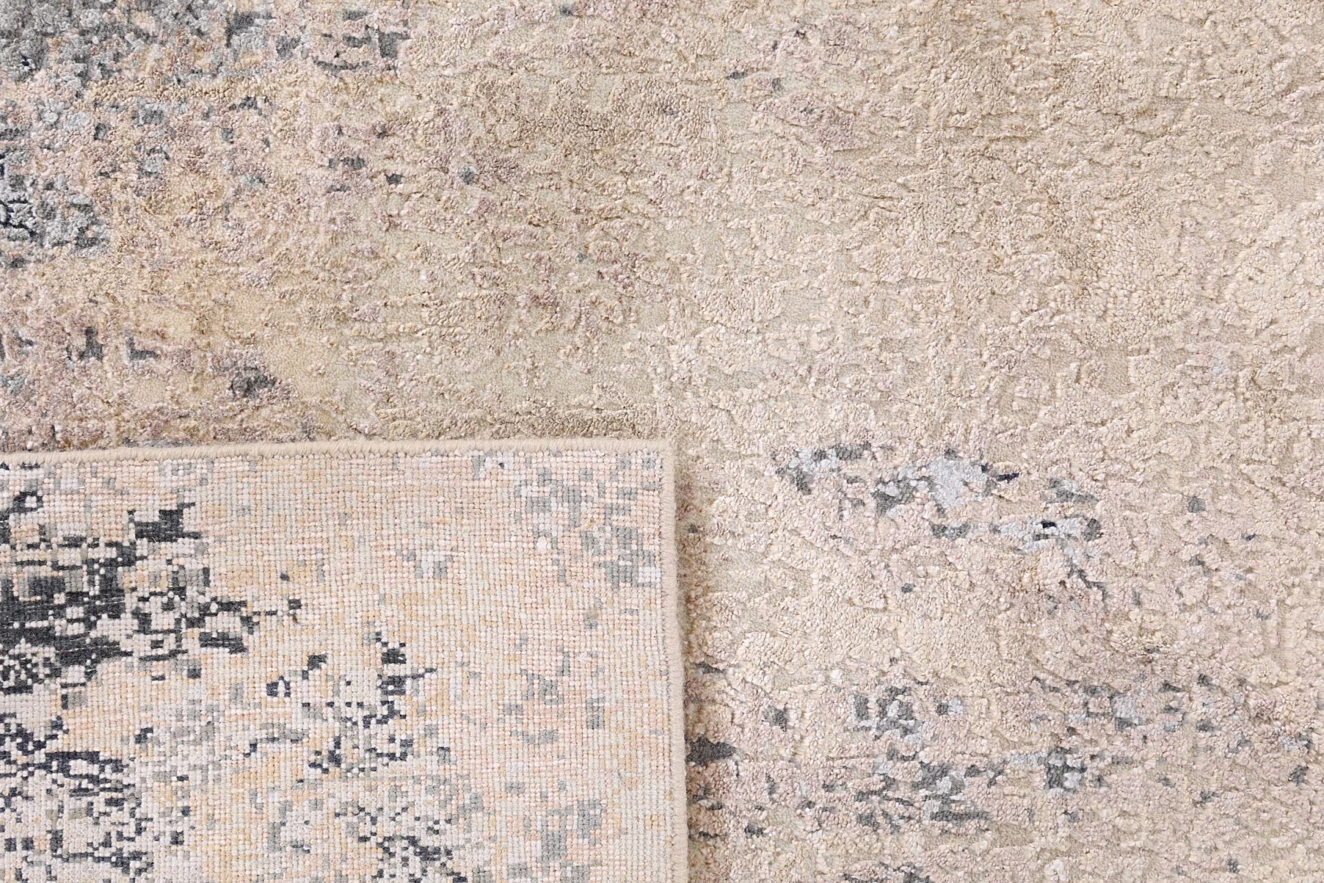 Hand-Knotted Indian Rug, 202 × 304 cm, Wool & Silk - Image 6