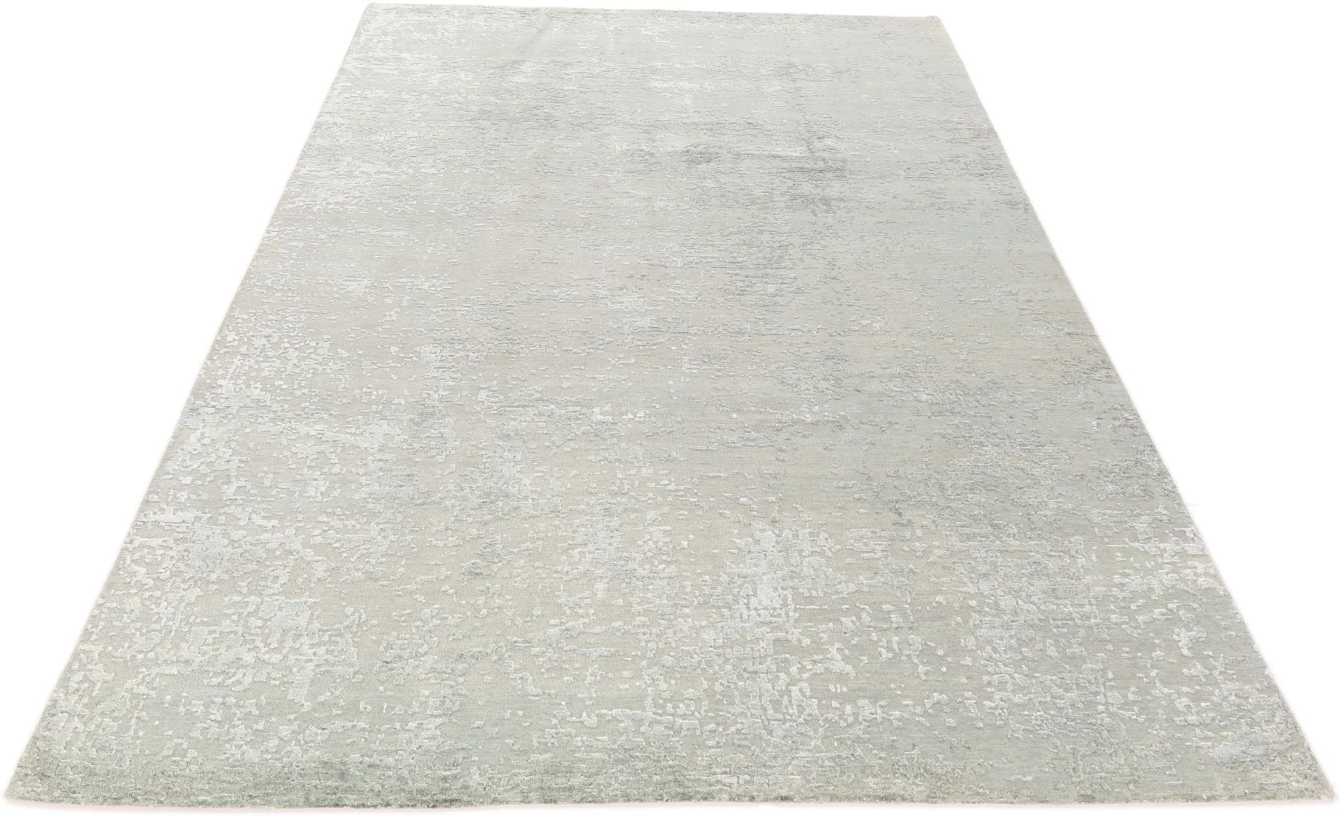 Alternative view of Wool & Silk Indian Rug 201 × 306 cm, hand-knotted