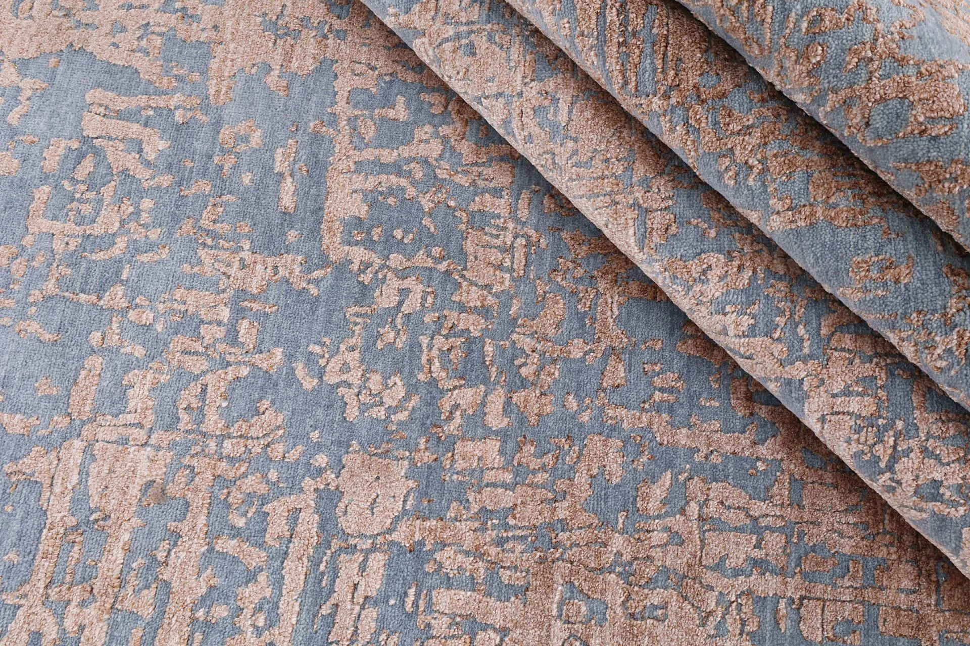 Hand-Knotted Indian Rug, 244 × 308 cm, Wool & Silk - Image 8