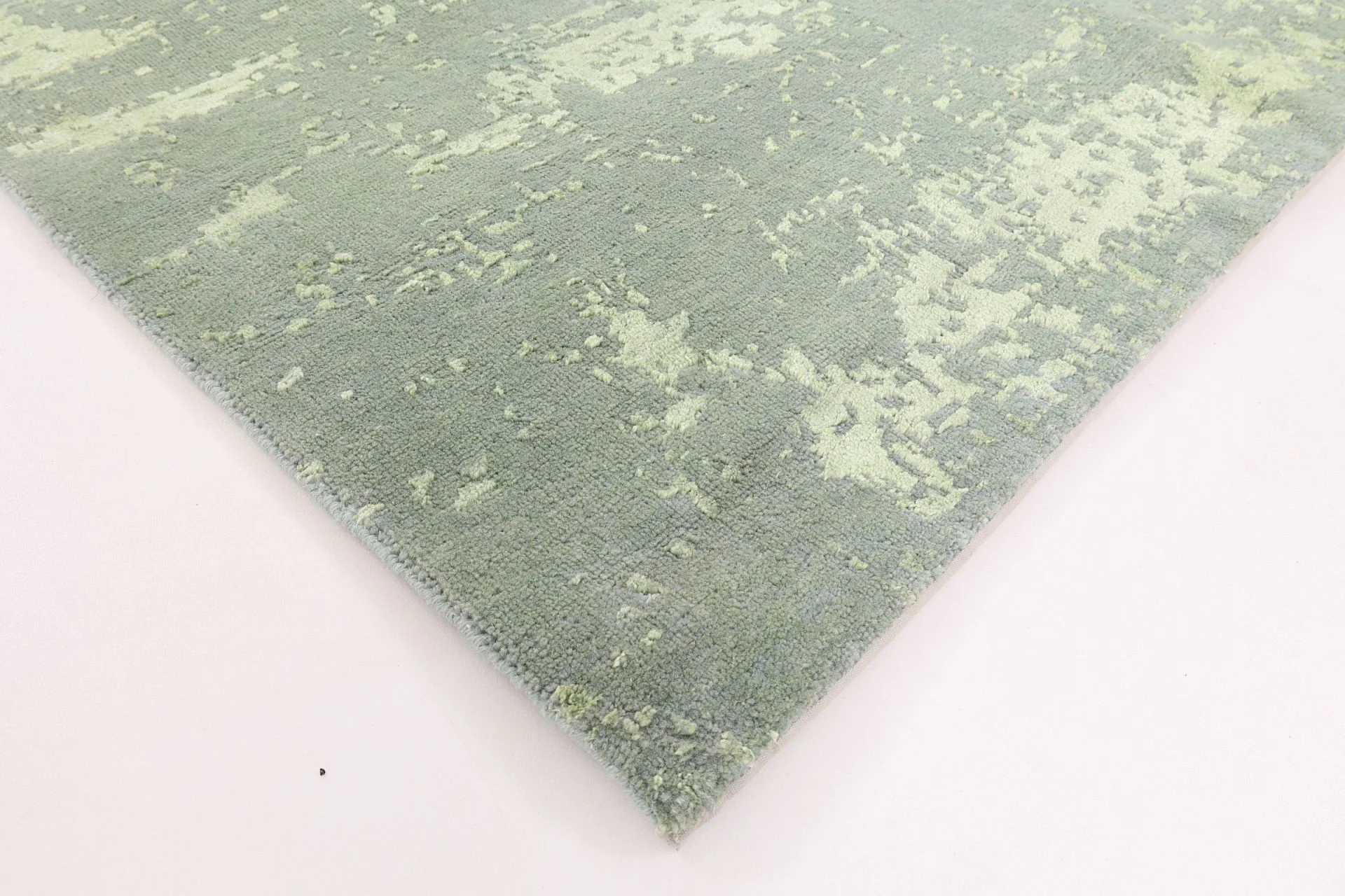 Wool & Silk Indian Rug 167 × 241 cm, hand-knotted - Image 6