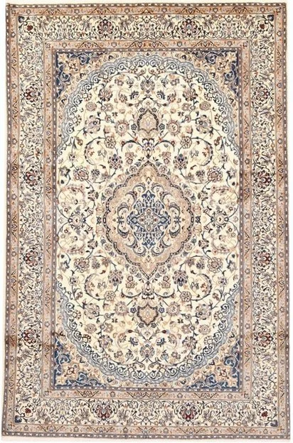 Wool Nain Persian Rug 305 × 200 cm, hand-knotted