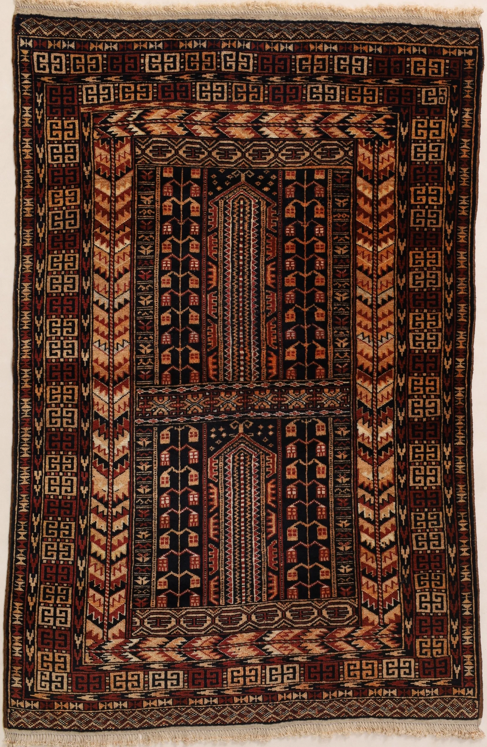 Wool Baluch Persian Rug 132 × 89 cm, hand-knotted