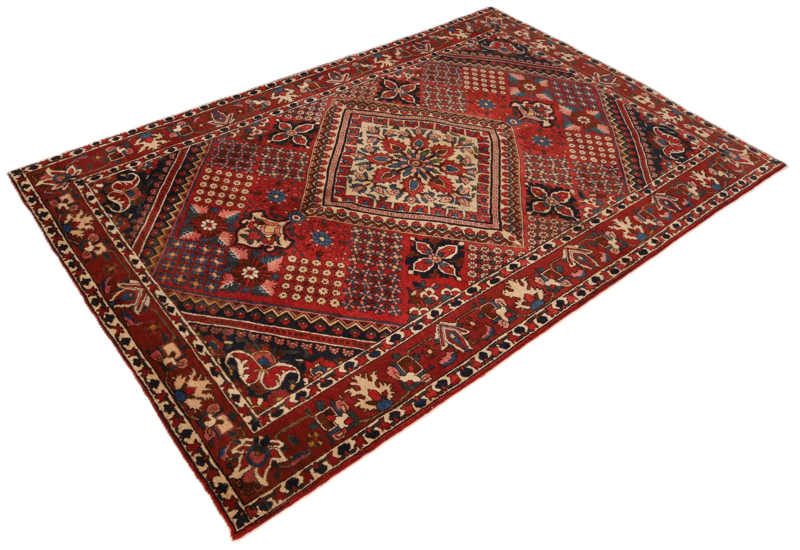 Wool Bakhtiari Persian Rug 208 × 137 cm, hand-knotted - Image 10