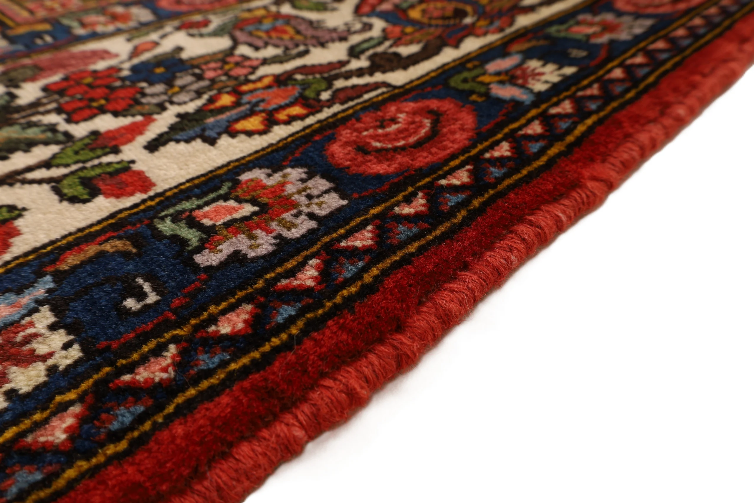 Wool Bakhtiari Persian Rug 322 × 208 cm, hand-knotted - Image 8