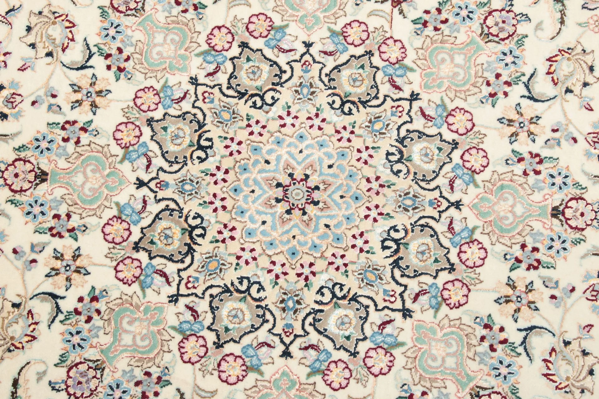 Hand-Knotted Nain Persian Rug, 141 × 205 cm, Wool & Silk - Image 3