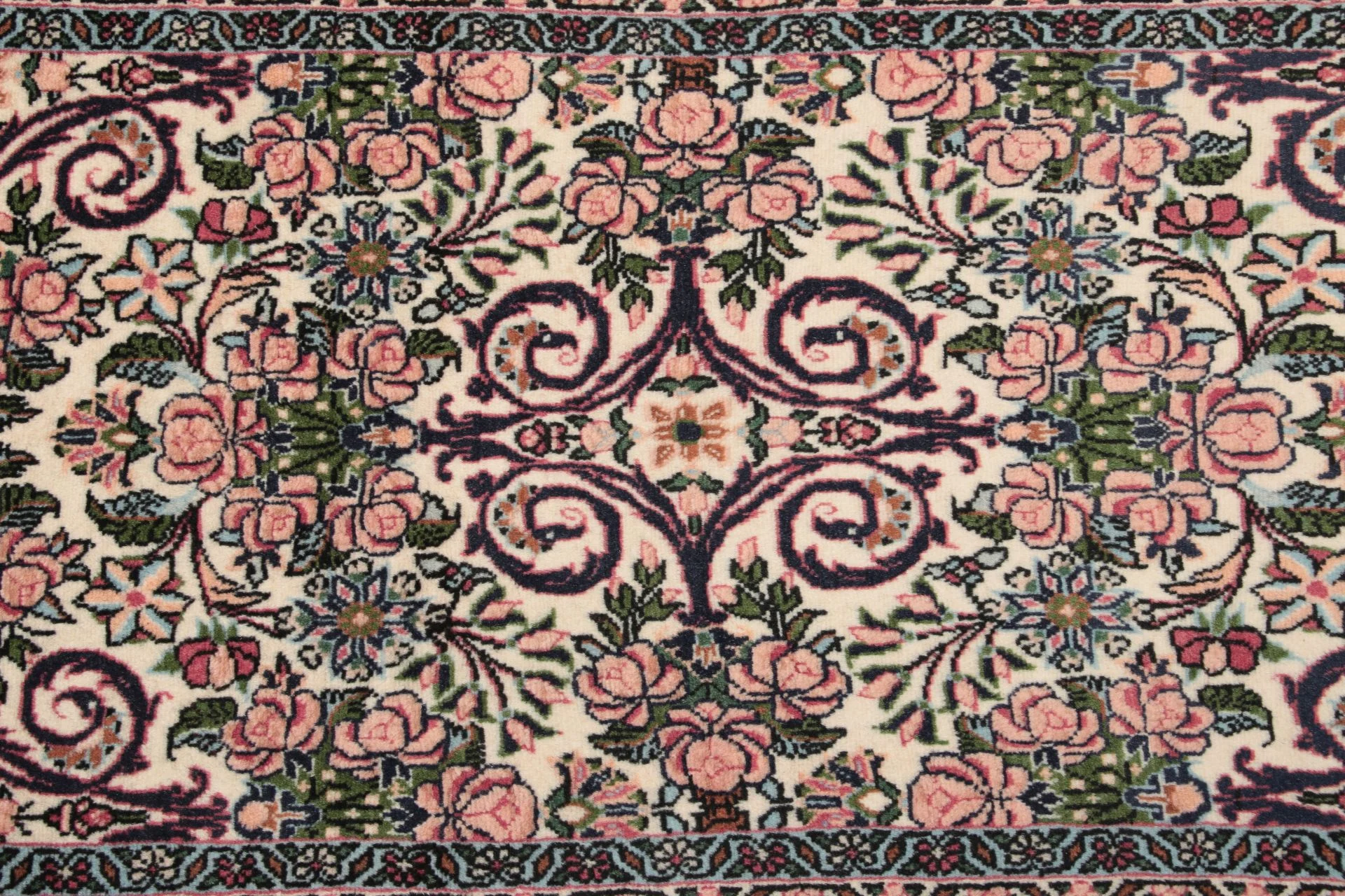 Wool Bijar Persian Rug 75 × 300 cm, hand-knotted - Image 3
