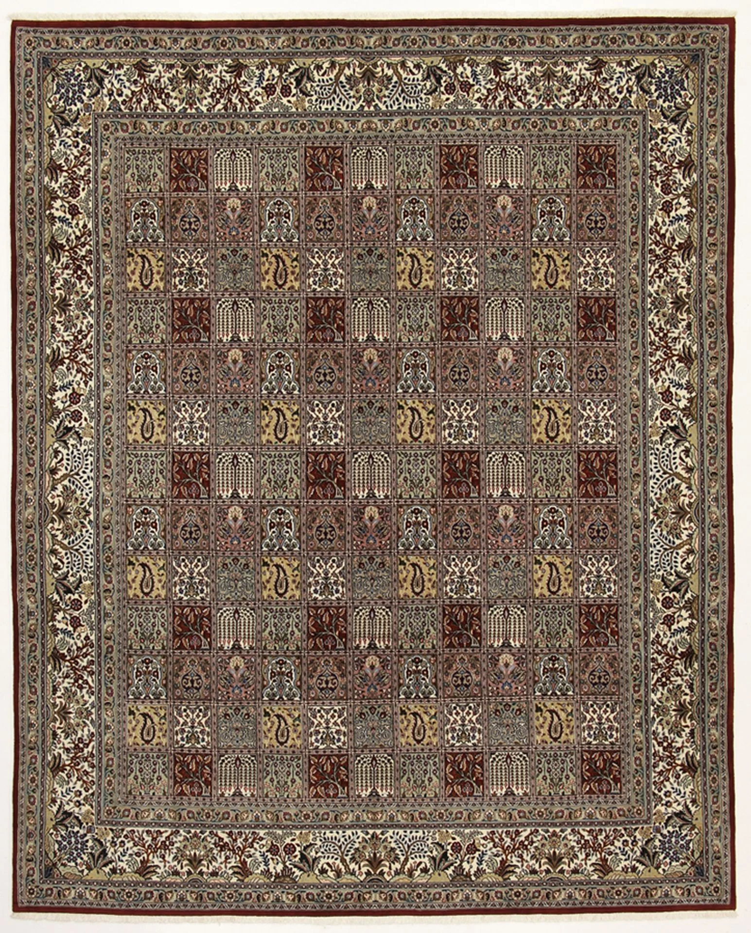 Moud Persian Rug 244 × 306 cm in Wool, hand-knotted