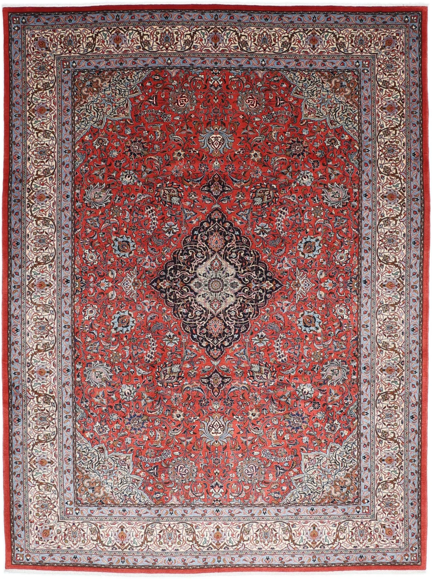 Sarouk Persian Rug 261 × 348 cm in Wool, hand-knotted