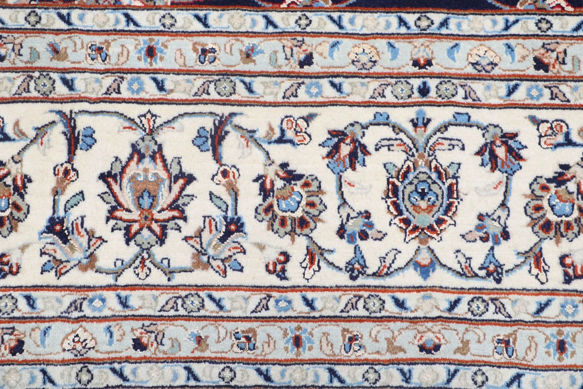 Hand-Knotted Kashan Persian Rug, 245 × 348 cm, Wool - Image 6