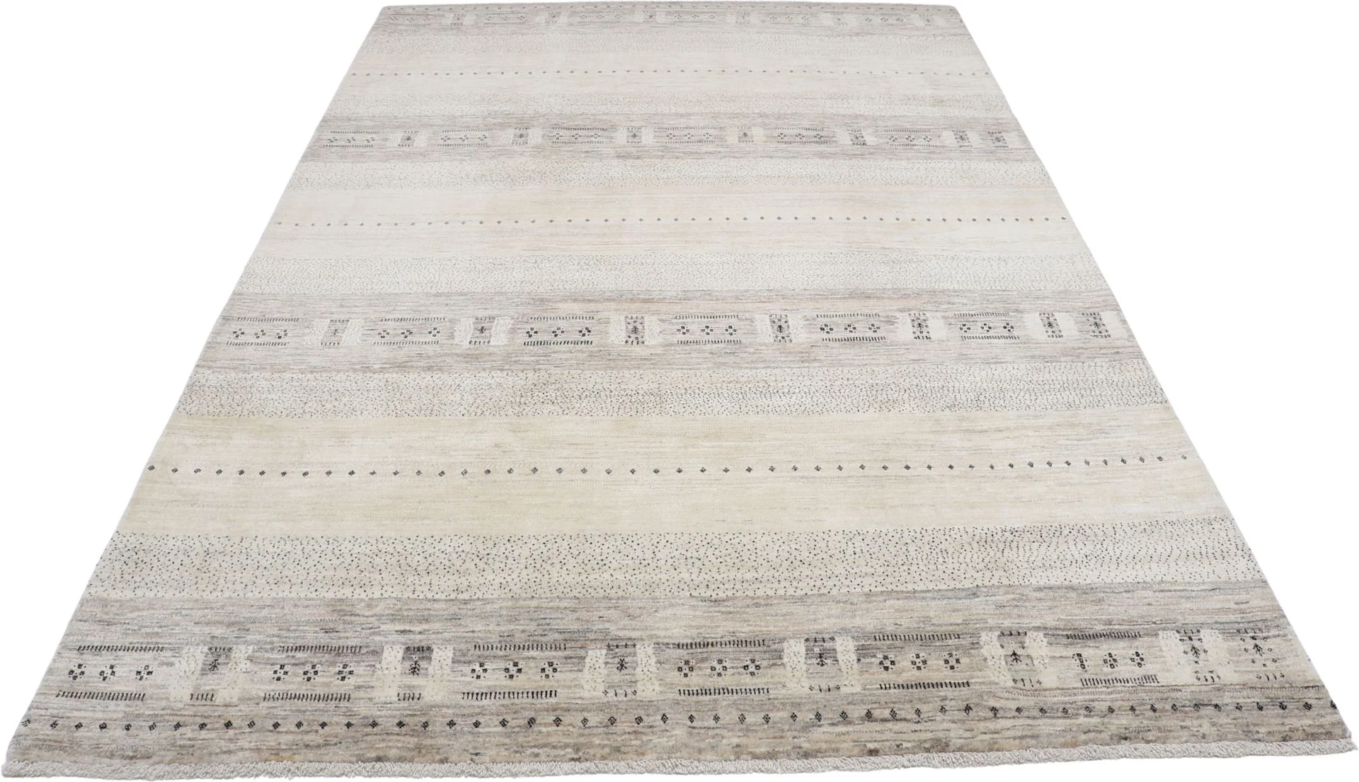 Alternative view of Wool Loribaft Persian Rug 200 × 300 cm, hand-knotted