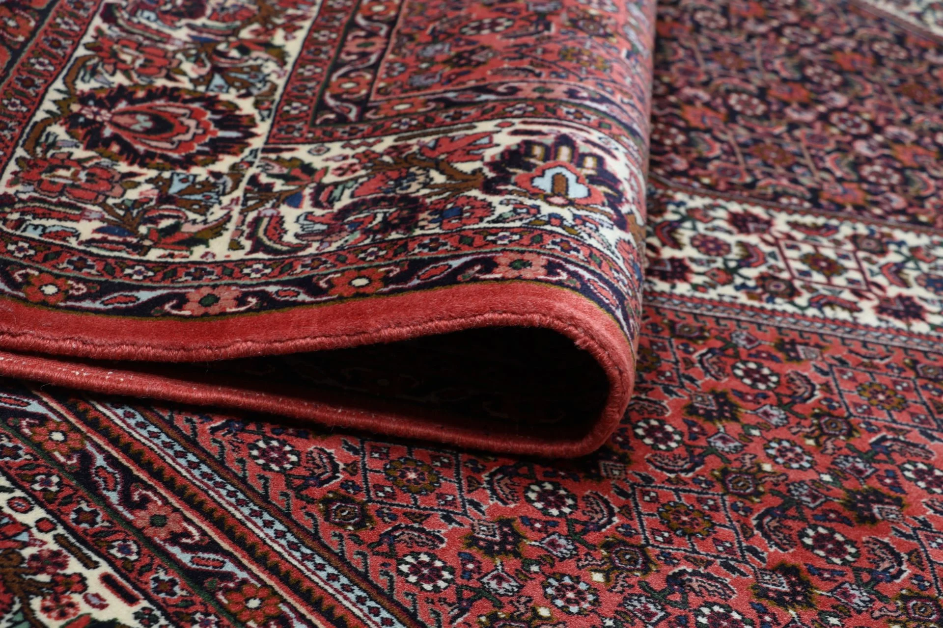 Hand-Knotted Bijar Persian Rug, 202 × 315 cm, Wool - Image 10