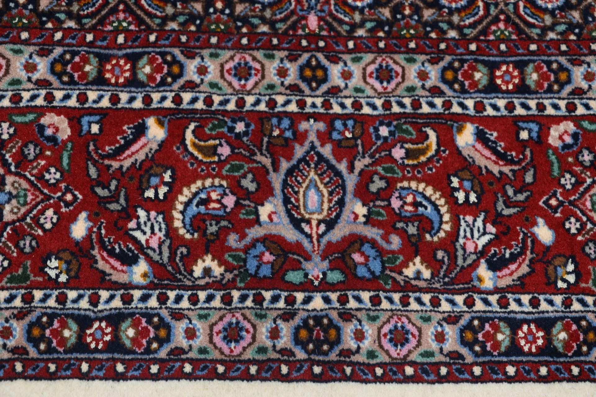 Hand-Knotted Moud Persian Rug, 166 × 236 cm, Wool & Silk - Image 8