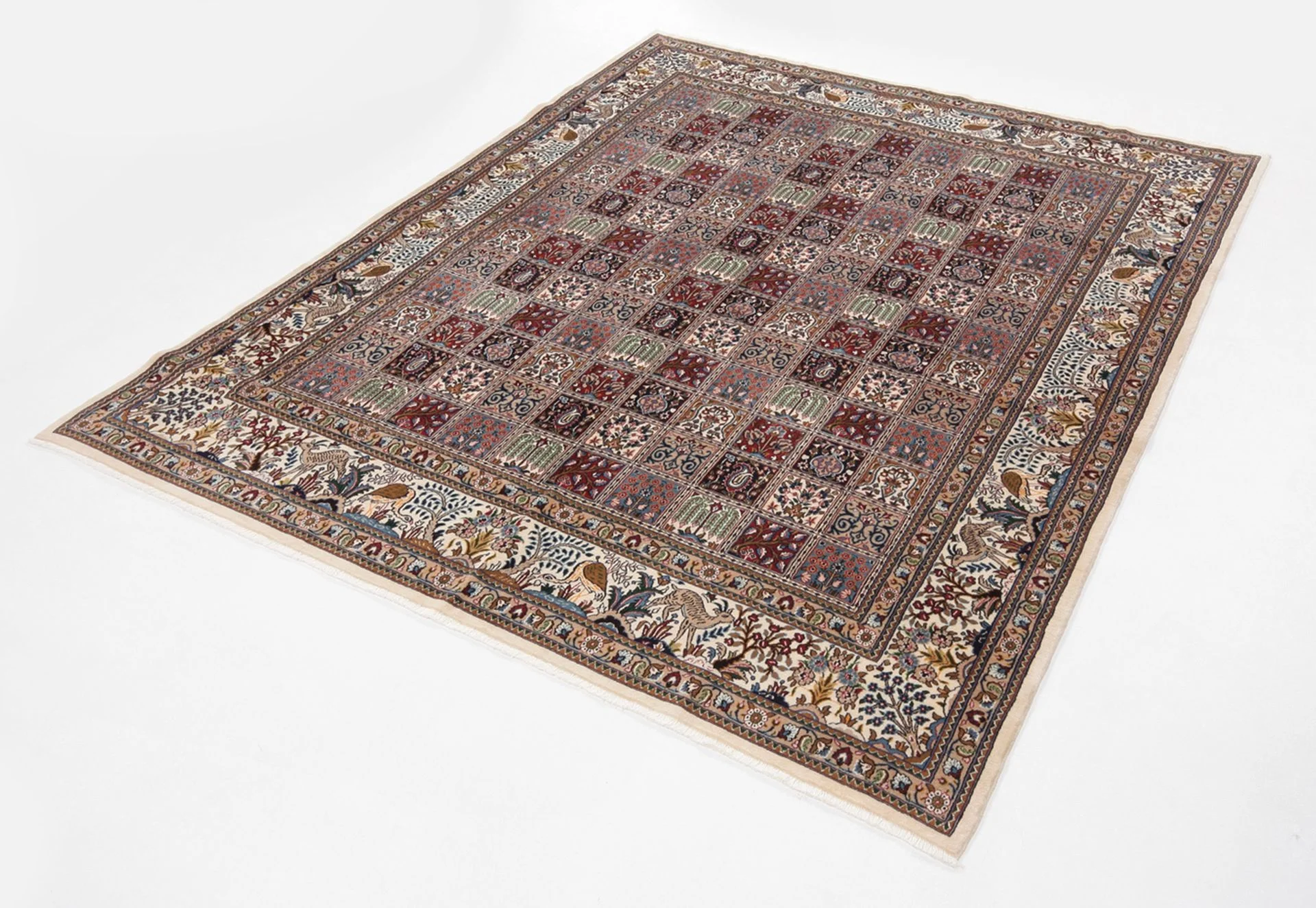 Alternative view of Wool Moud Persian Rug 245 × 300 cm, hand-knotted