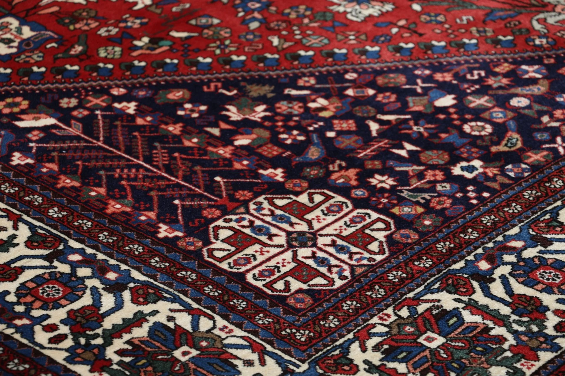 Hand-Knotted Persian Rug, 215 × 319 cm, Wool - Image 5