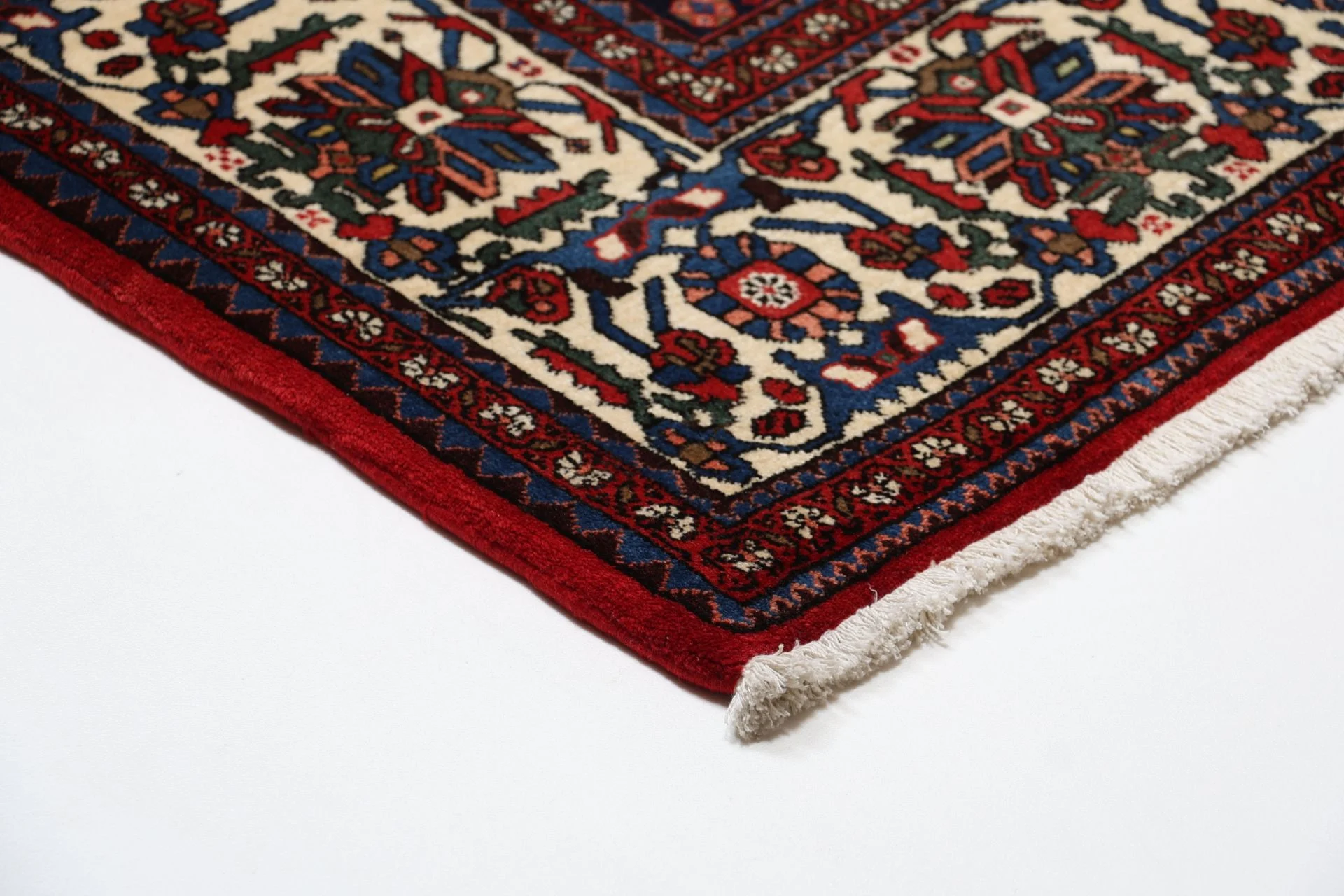 Hand-Knotted Persian Rug, 215 × 319 cm, Wool - Image 6