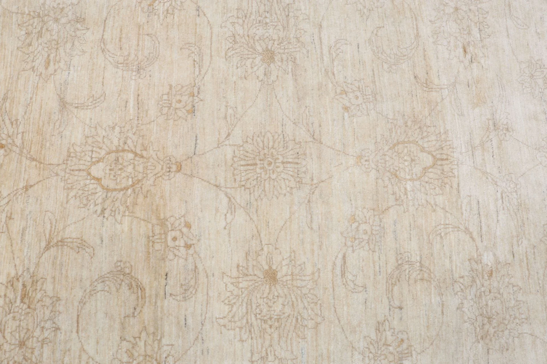 Hand-Knotted Loribaft Persian Rug, 216 × 321 cm, Wool - Image 10