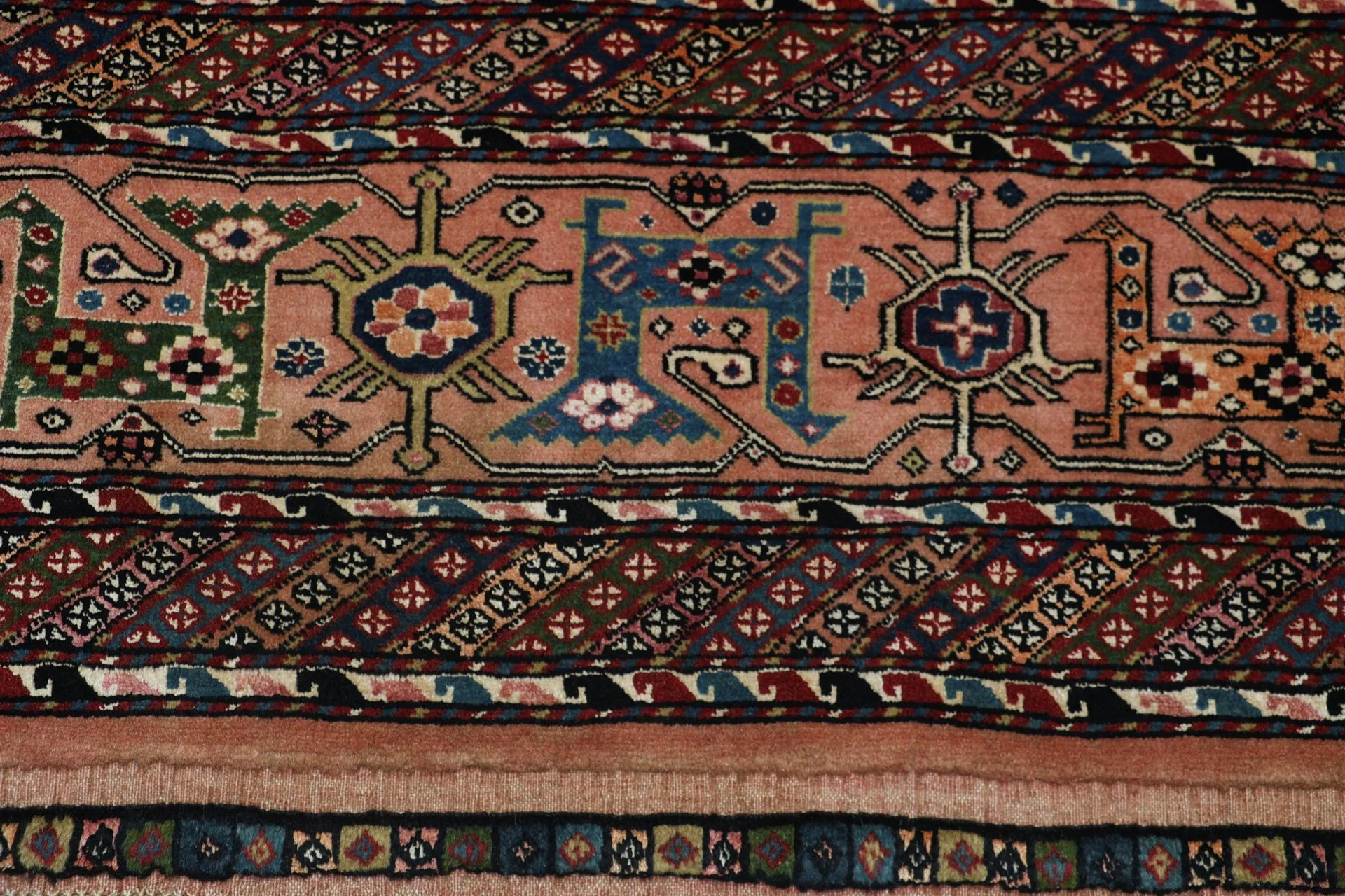 Wool Qashqai Persian Rug 205 × 300 cm, hand-knotted - Image 8