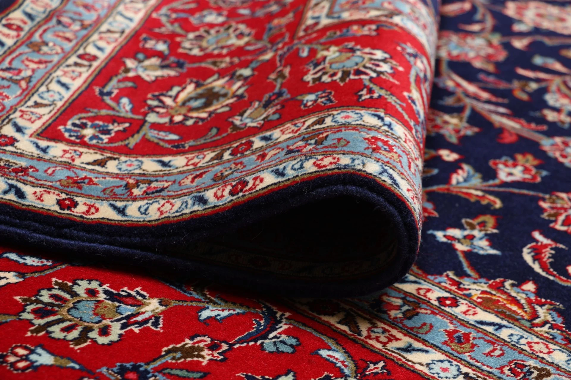 Kashan Persian Rug 248 × 350 cm in Wool, hand-knotted - Image 10