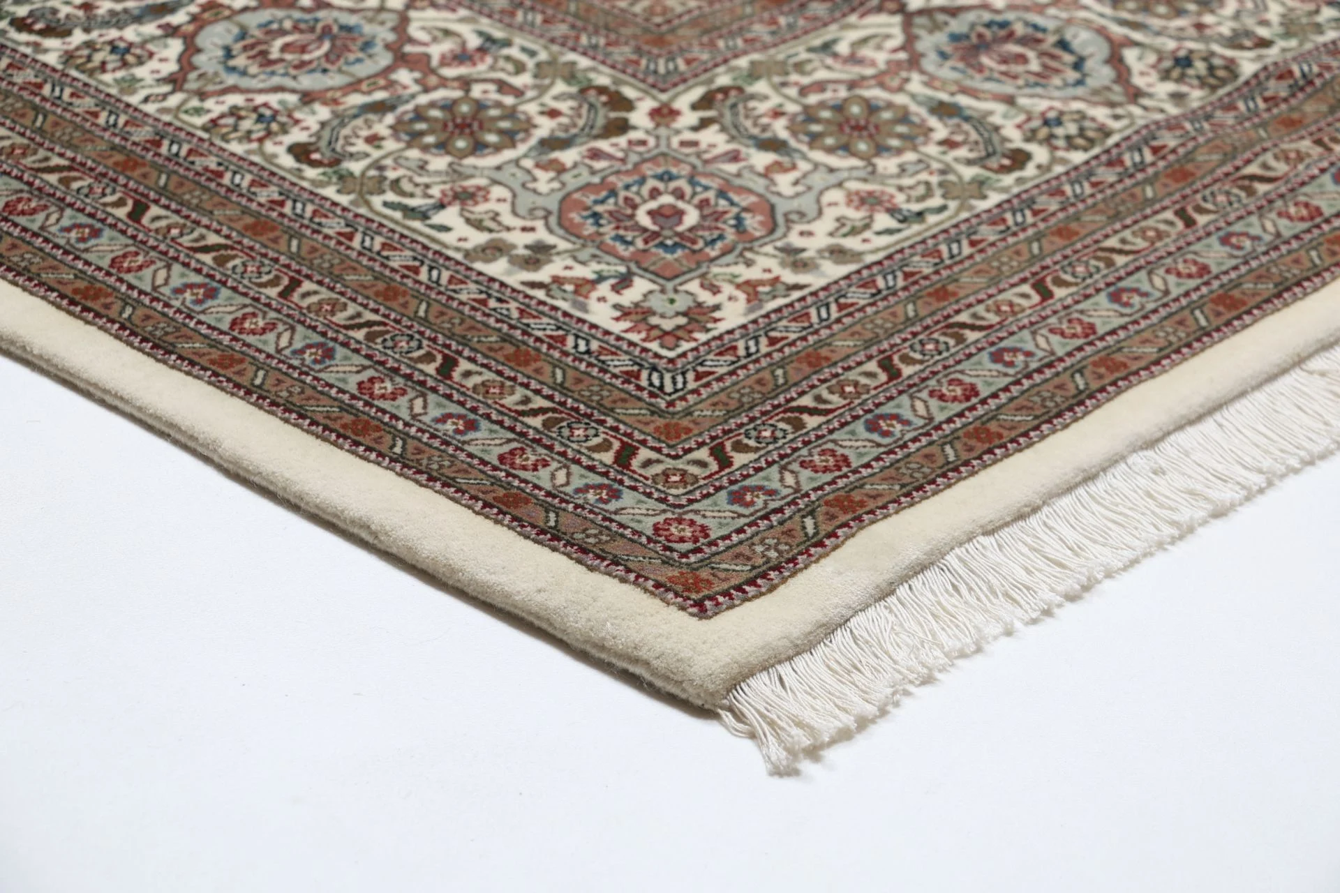 Tabriz Indian Rug 298 × 397 cm in Wool, hand-knotted - Image 8