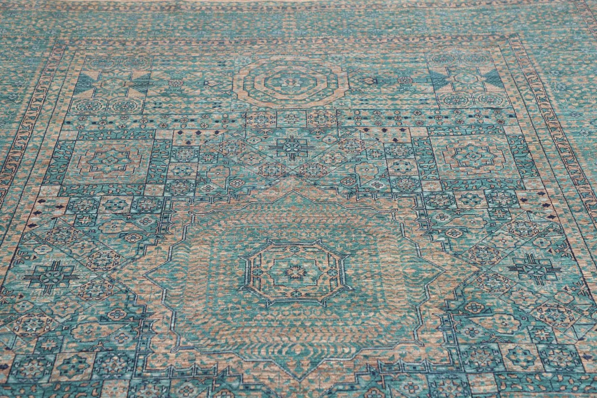 Mamluk Pakistani Rug 208 × 304 cm in Wool, hand-knotted - Image 8