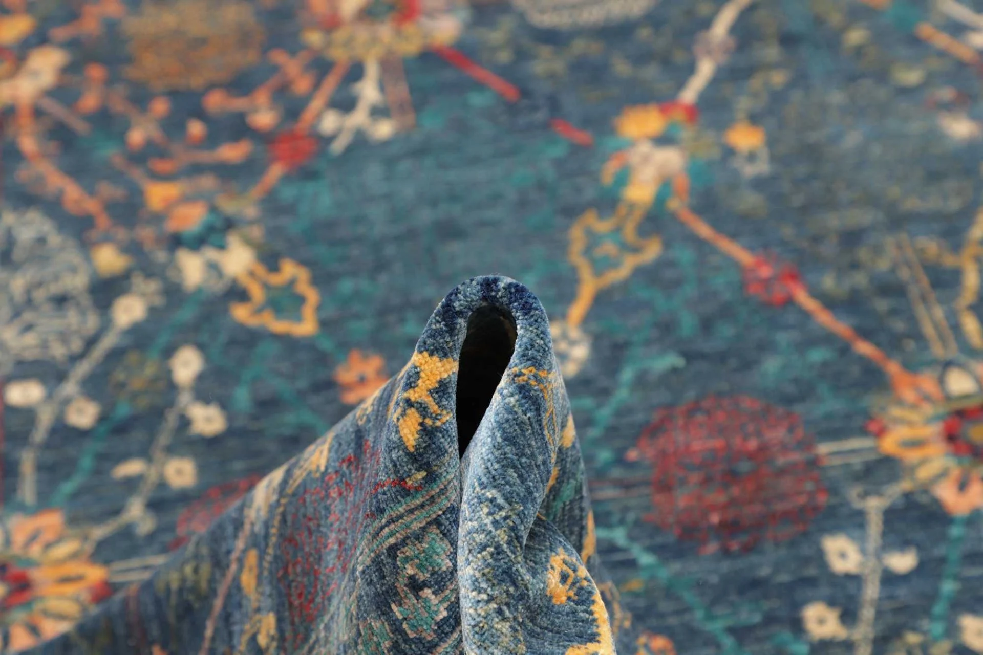 Wool Samarkand Pakistani Rug 203 × 296 cm, hand-knotted - Image 9