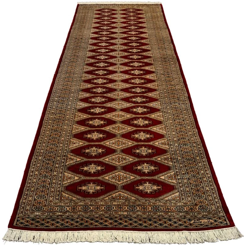 Alternative view of Pakistani Rug 130 × 506 cm in Wool, hand-knotted
