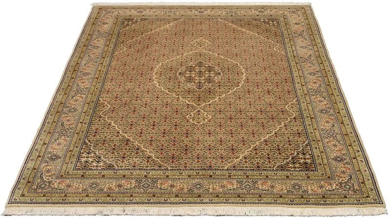 Alternative view of Tabriz Indian Rug 173 × 248 cm in Wool, hand-knotted