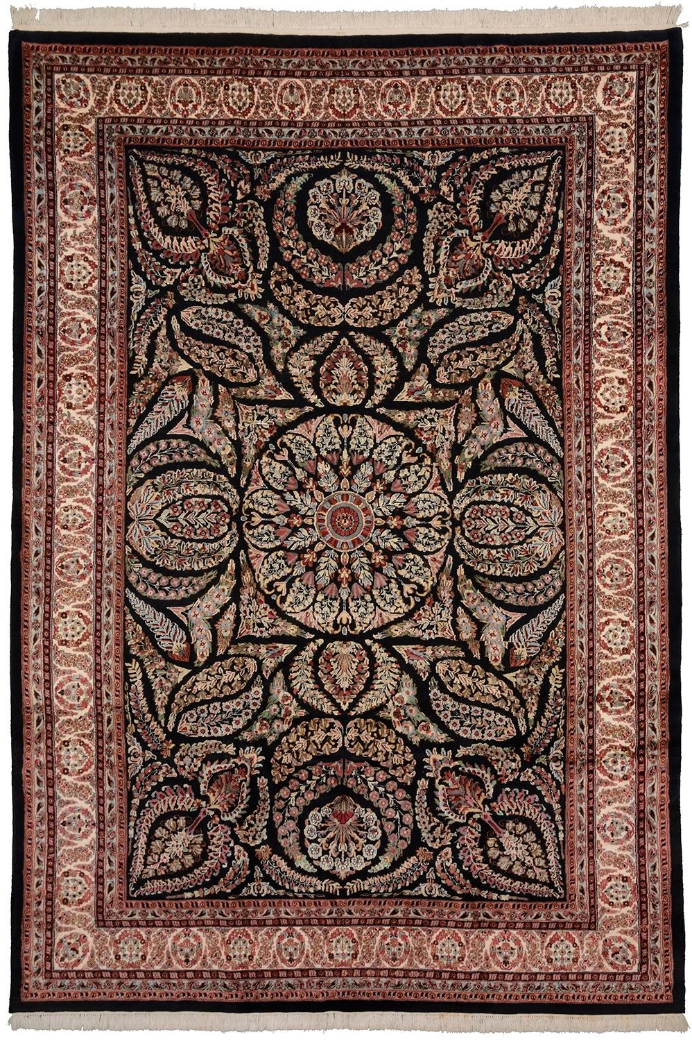 Isfahan Indian Rug 254 × 352 cm in Wool, hand-knotted