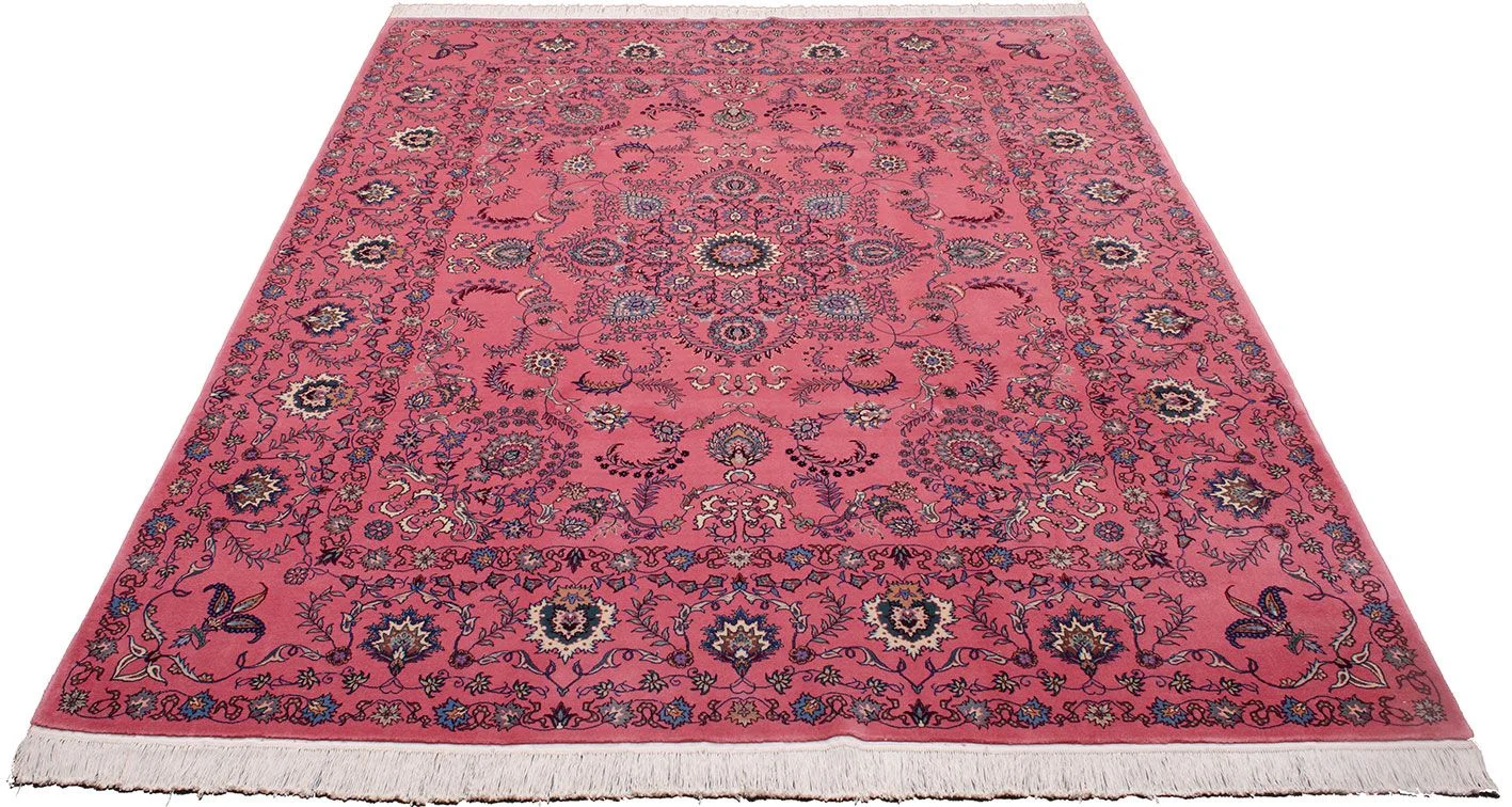 Alternative view of Wool Isfahan Chinese Rug 246 × 303 cm, hand-knotted