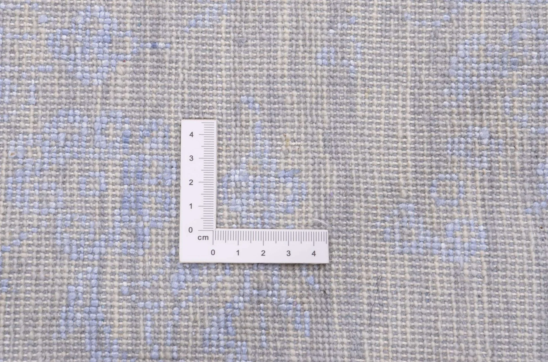 Hand-Knotted Indian Rug, 246 × 308 cm, Wool & Silk - Image 3