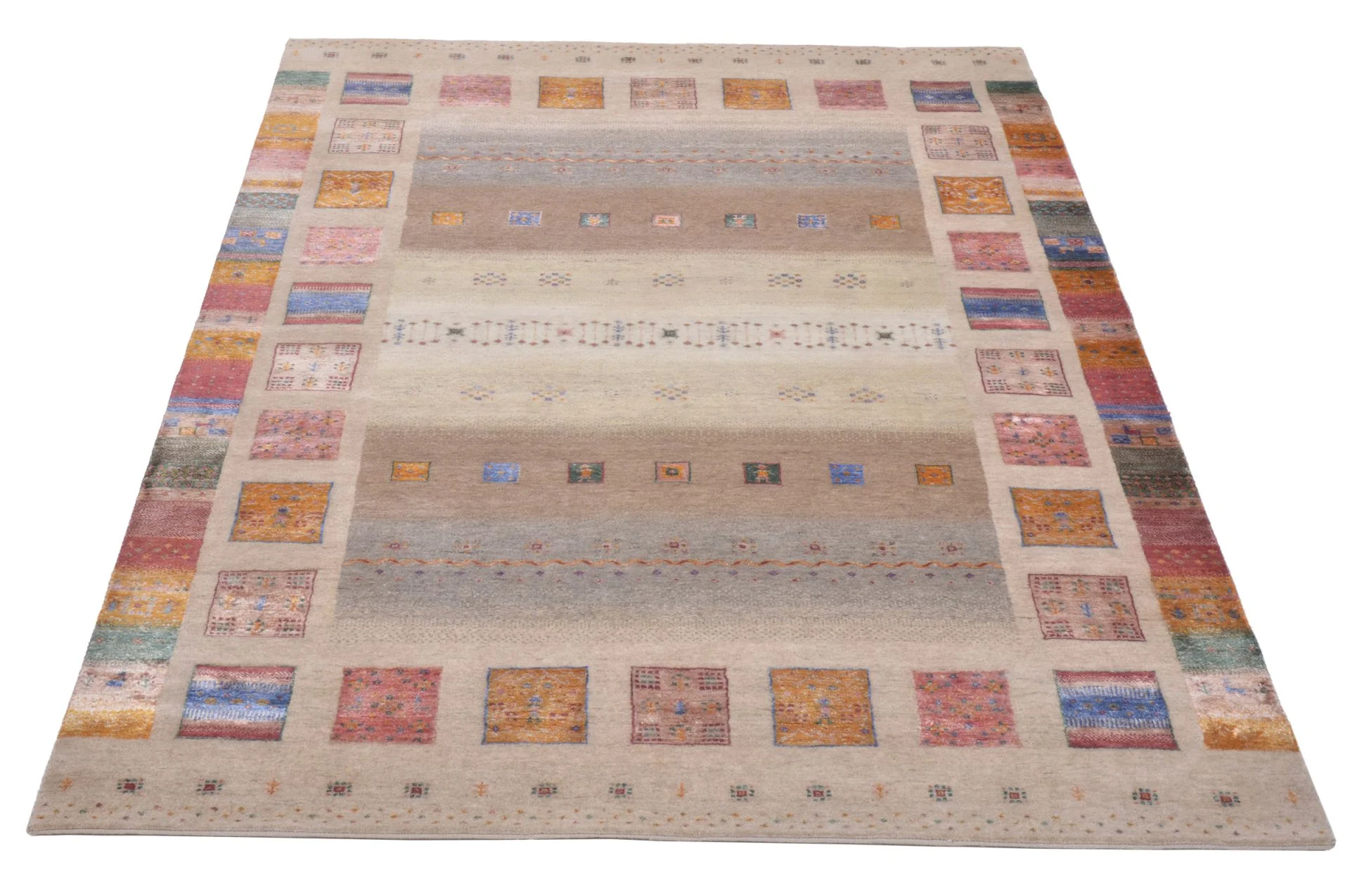 Alternative view of Loribaft Indian Rug 177 × 246 cm in Wool & Silk, hand-knotted