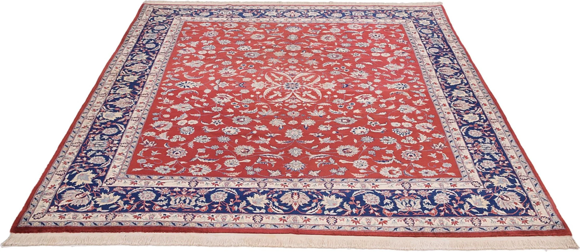 Isfahan Chinese Rug 255 × 305 cm in Wool, hand-knotted - Image 3