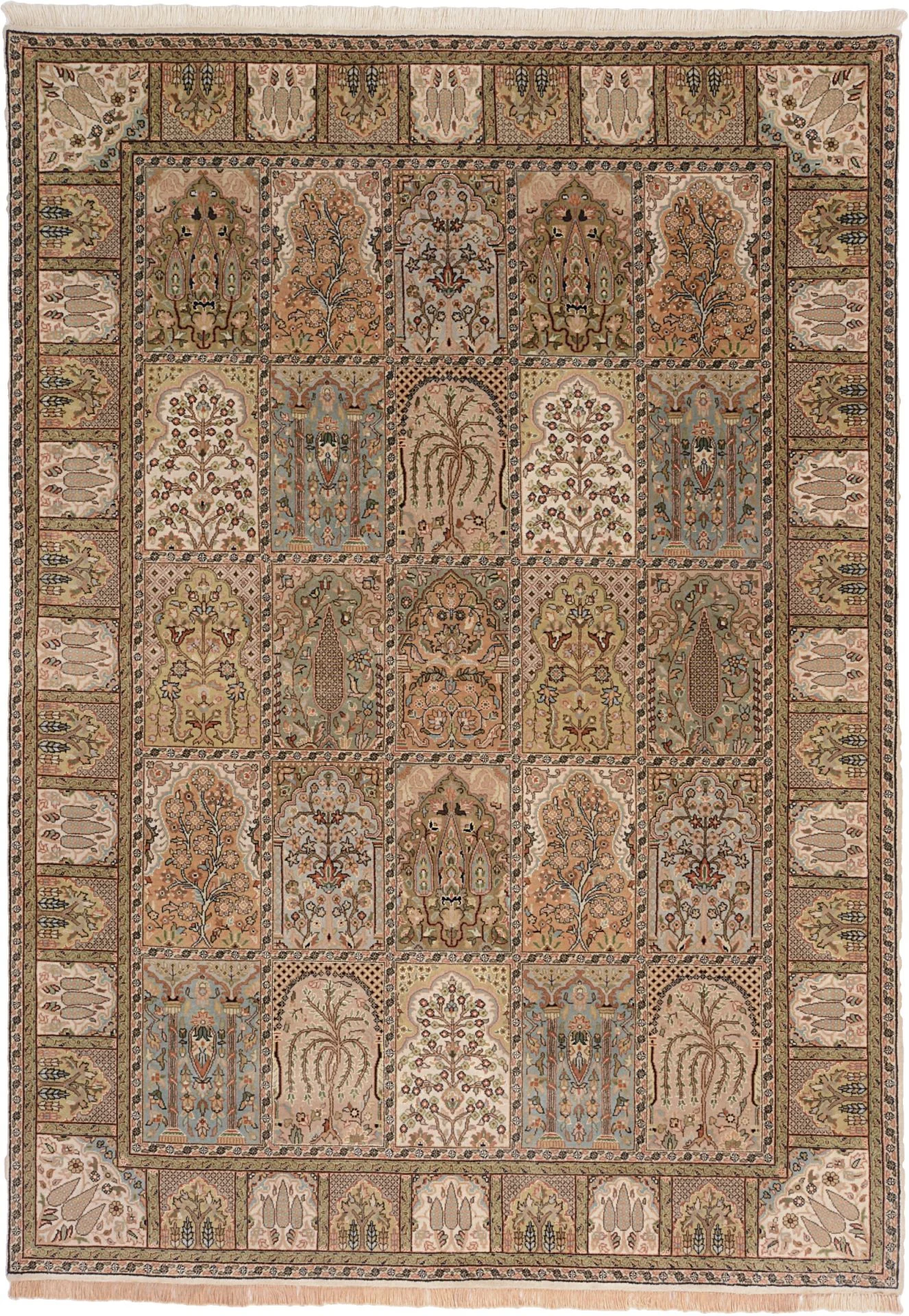 Wool Qom Indian Rug 174 × 243 cm, hand-knotted
