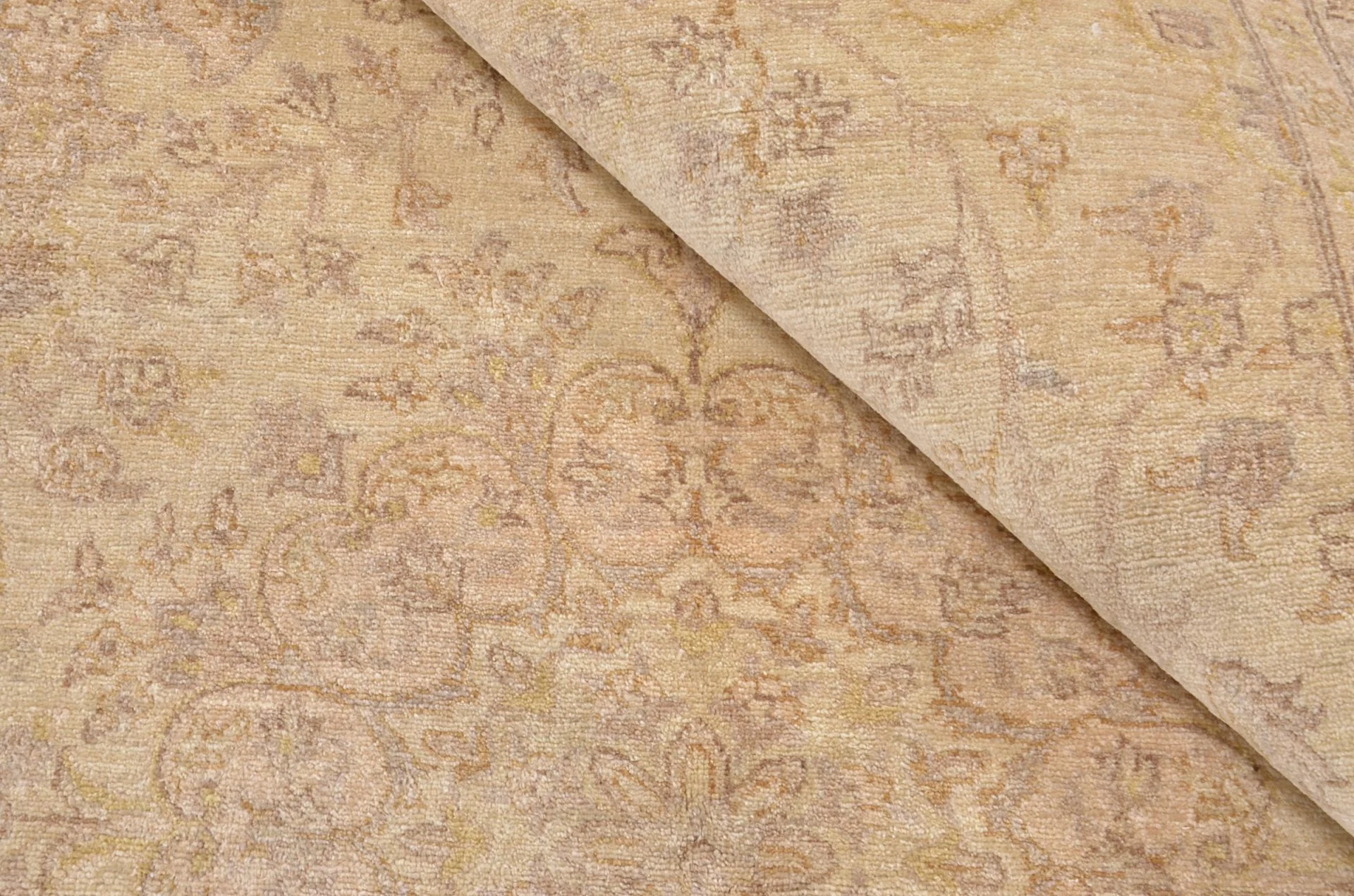 Hand-Knotted Ziegler Pakistani Rug, 167 × 240 cm, Wool - Image 5