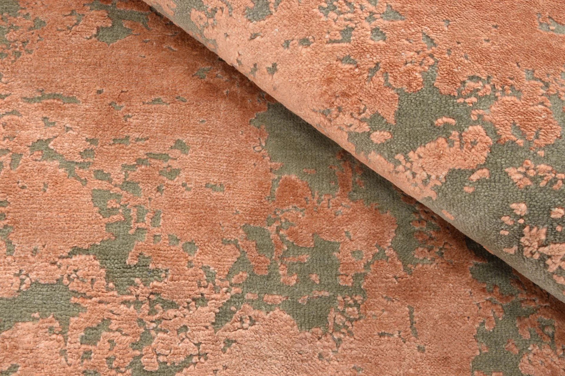 Silk Indian Rug 174 × 244 cm, hand-knotted - Image 4