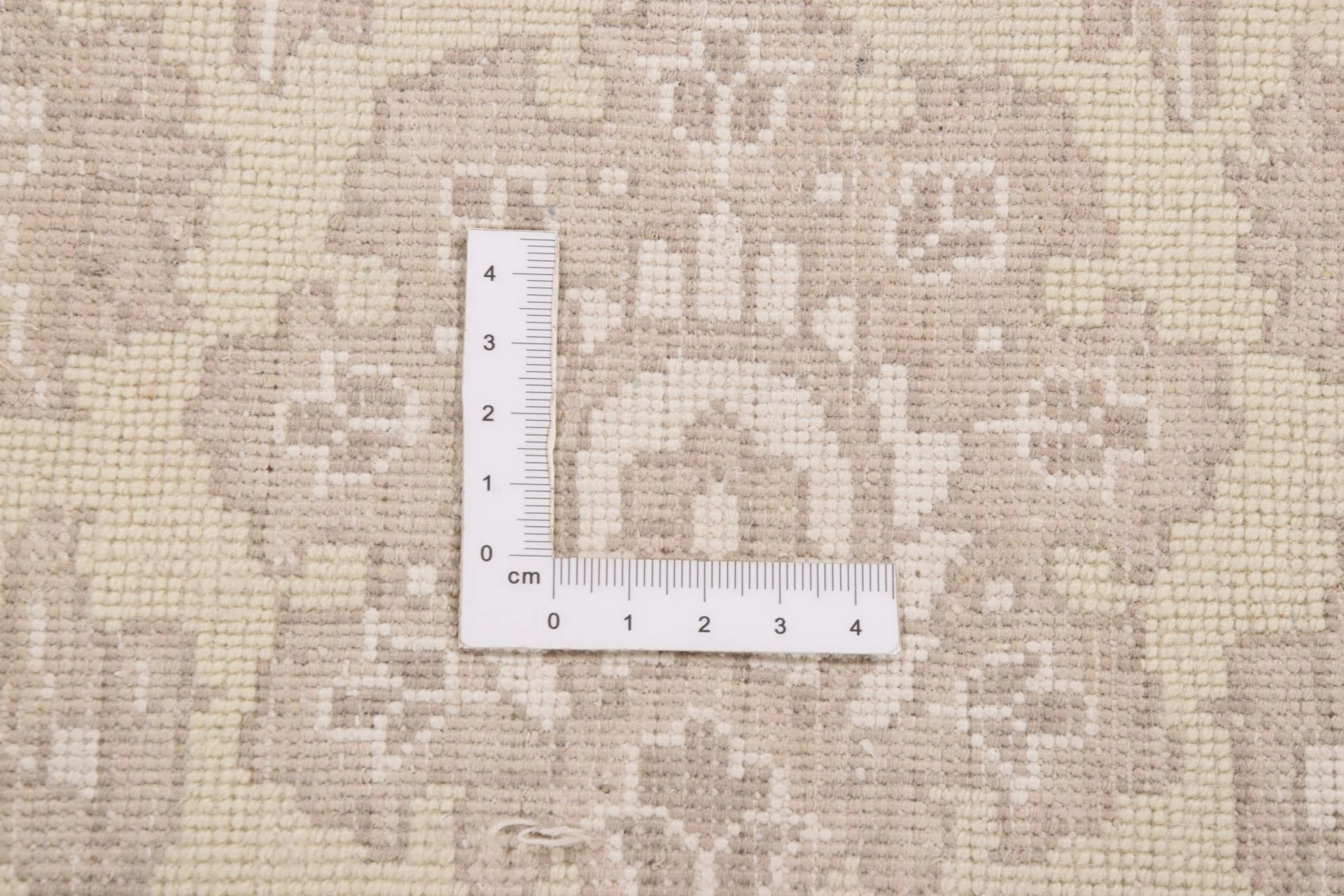Hand-Knotted Tabriz Indian Rug, 170 × 240 cm - Image 3