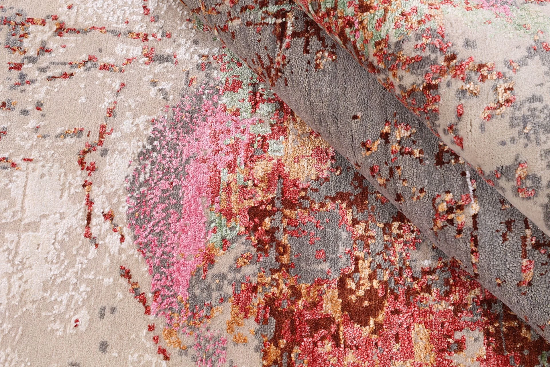 Indian Rug 178 × 244 cm in Wool & Silk, hand-knotted - Image 8