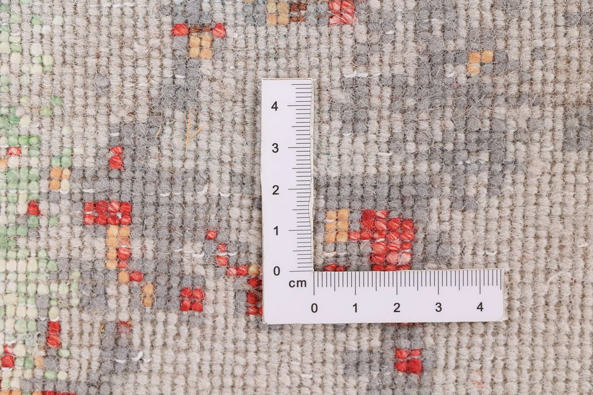 Indian Rug 178 × 244 cm in Wool & Silk, hand-knotted - Image 9