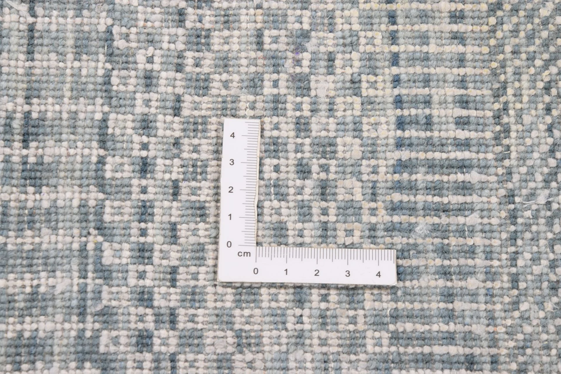Hand-Knotted Indian Rug, 198 × 299 cm, Wool - Image 3