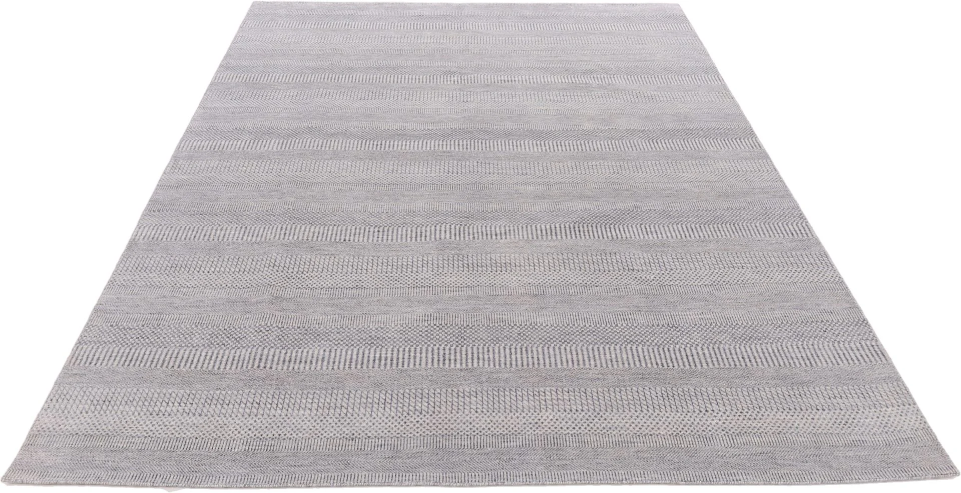 Alternative view of Wool & Silk Indian Rug 245 × 312 cm, hand-knotted