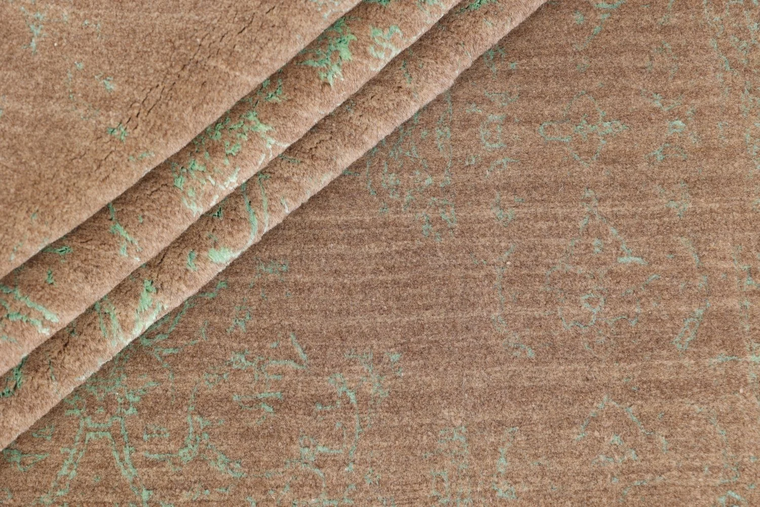 Hand-Knotted Indian Rug, 160 × 225 cm, Wool & Silk - Image 8