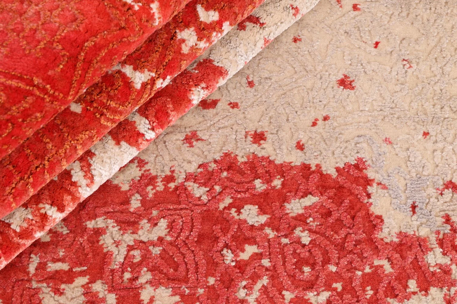 Indian Rug 167 × 244 cm in Wool & Silk, hand-knotted - Image 8
