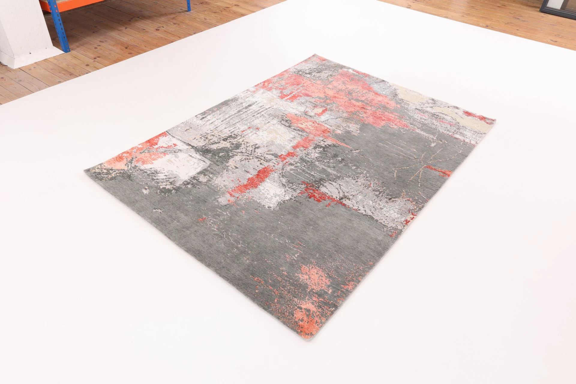 Indian Rug 173 × 241 cm in Wool & Silk, hand-knotted - Image 4
