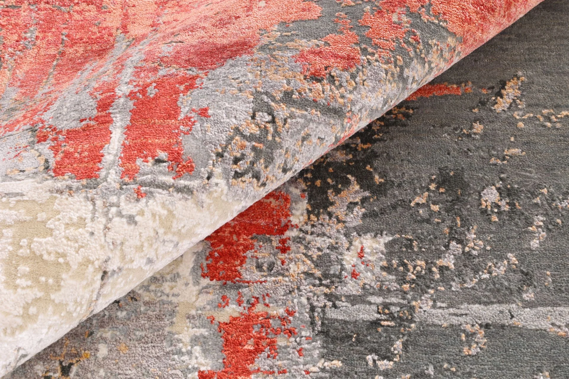 Indian Rug 173 × 241 cm in Wool & Silk, hand-knotted - Image 8